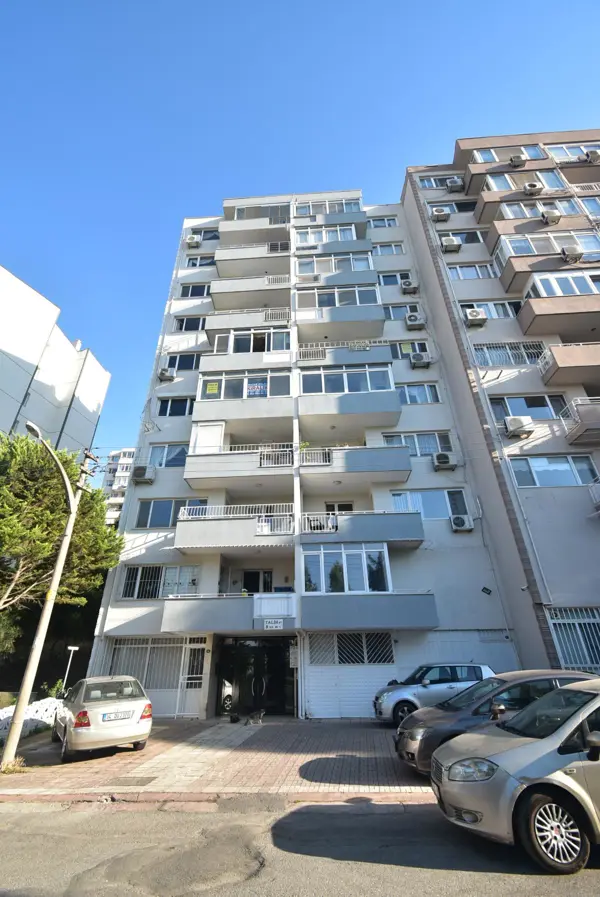 Esentepe Mimkent Sitesinde; Doğalgazlı, Otoparklı, Kiralık Daire