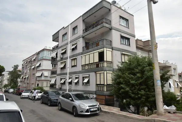 Üçkuyular Demokrasi Üni. Yakın, Doğalgazlı, Eşyalı Kiralık Daire