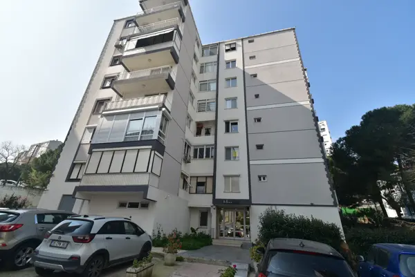 Düzlük Bölümde F. Altay Oyak Sitesi'nde Kiralık Daire