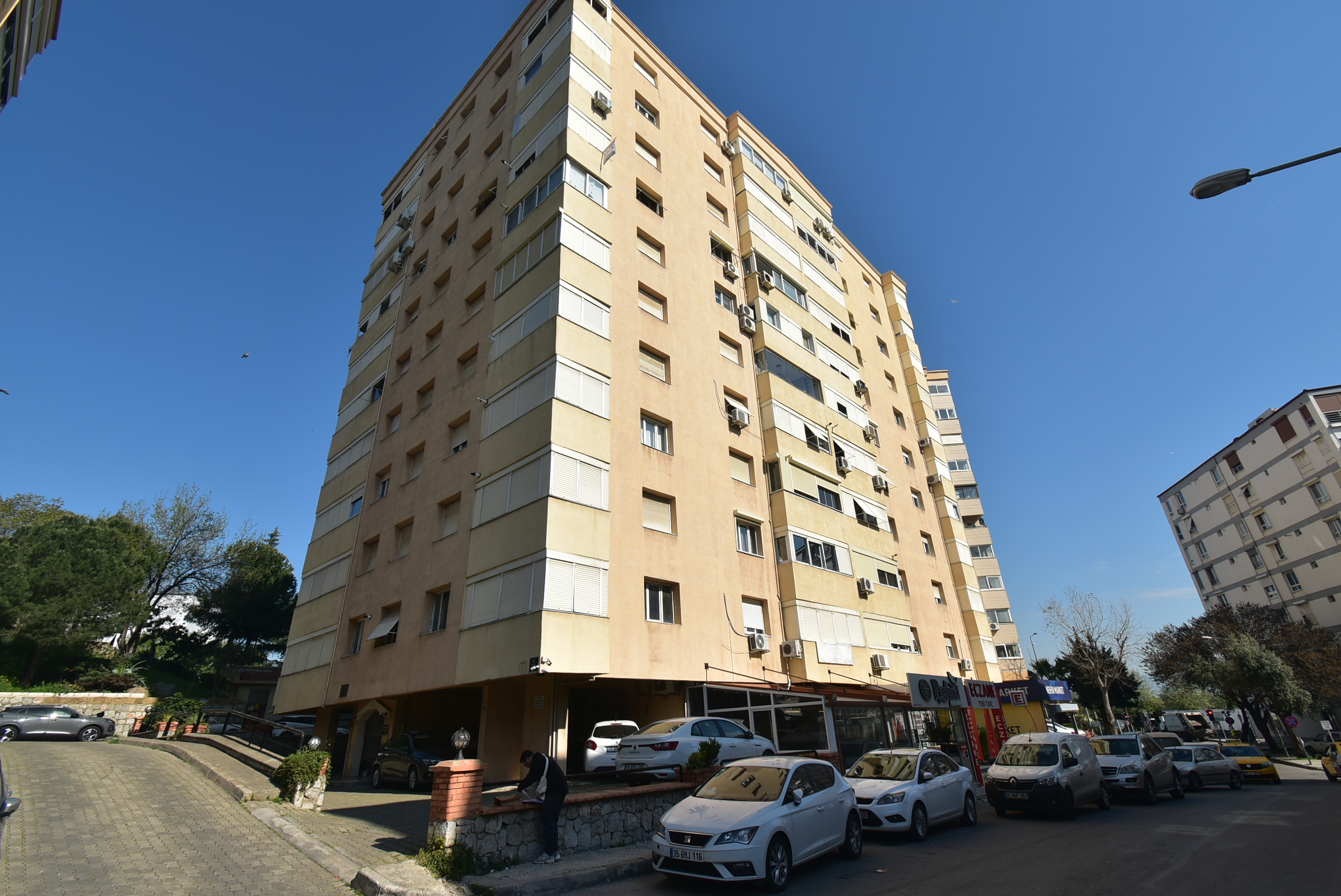 Fahrettin Altay' da, Önü Kapanmaz, Manzaralı, 3+1