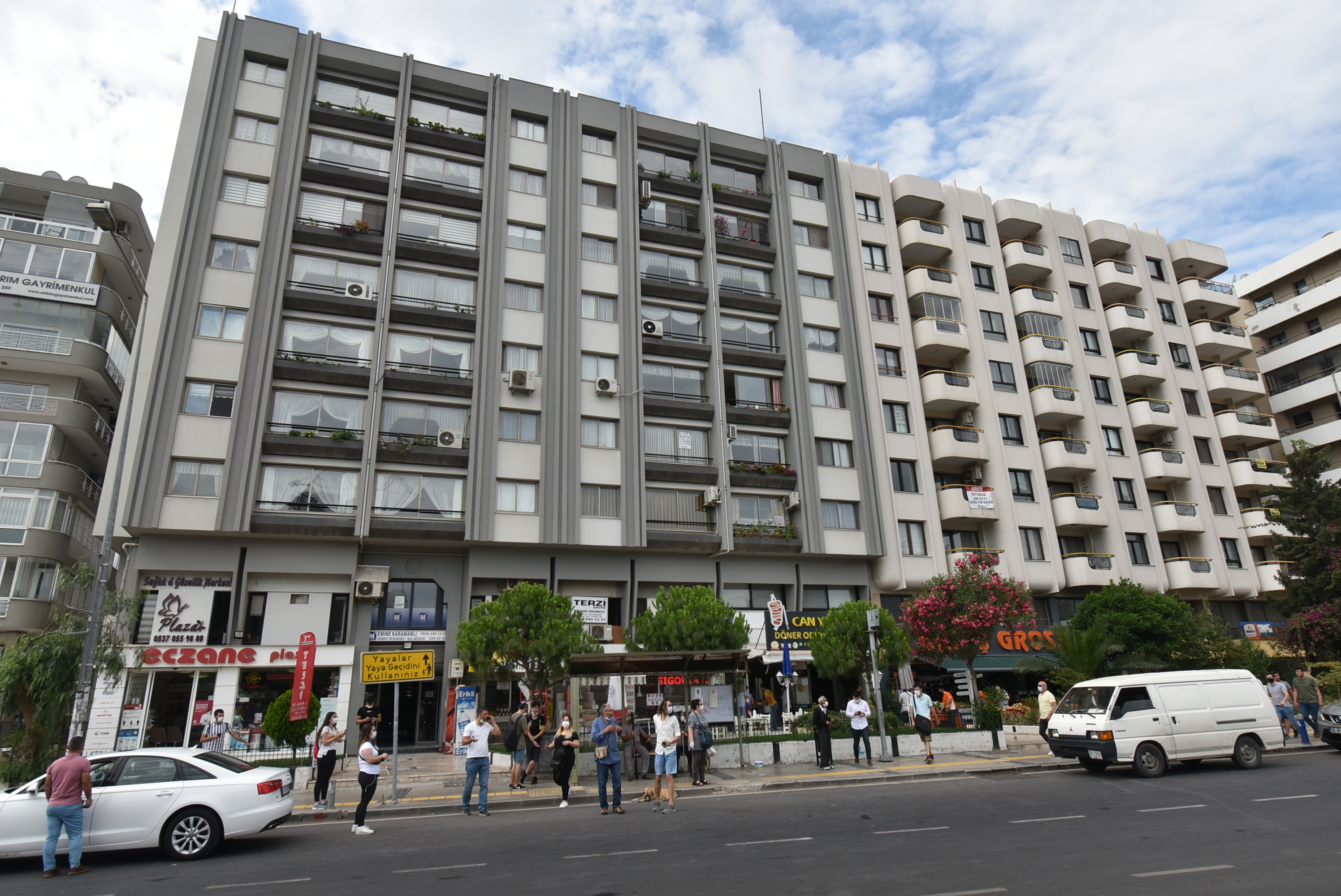 F.Altay'da İstinye Park Karşısı, Tadilatlı, Mobilyalı Kiralık