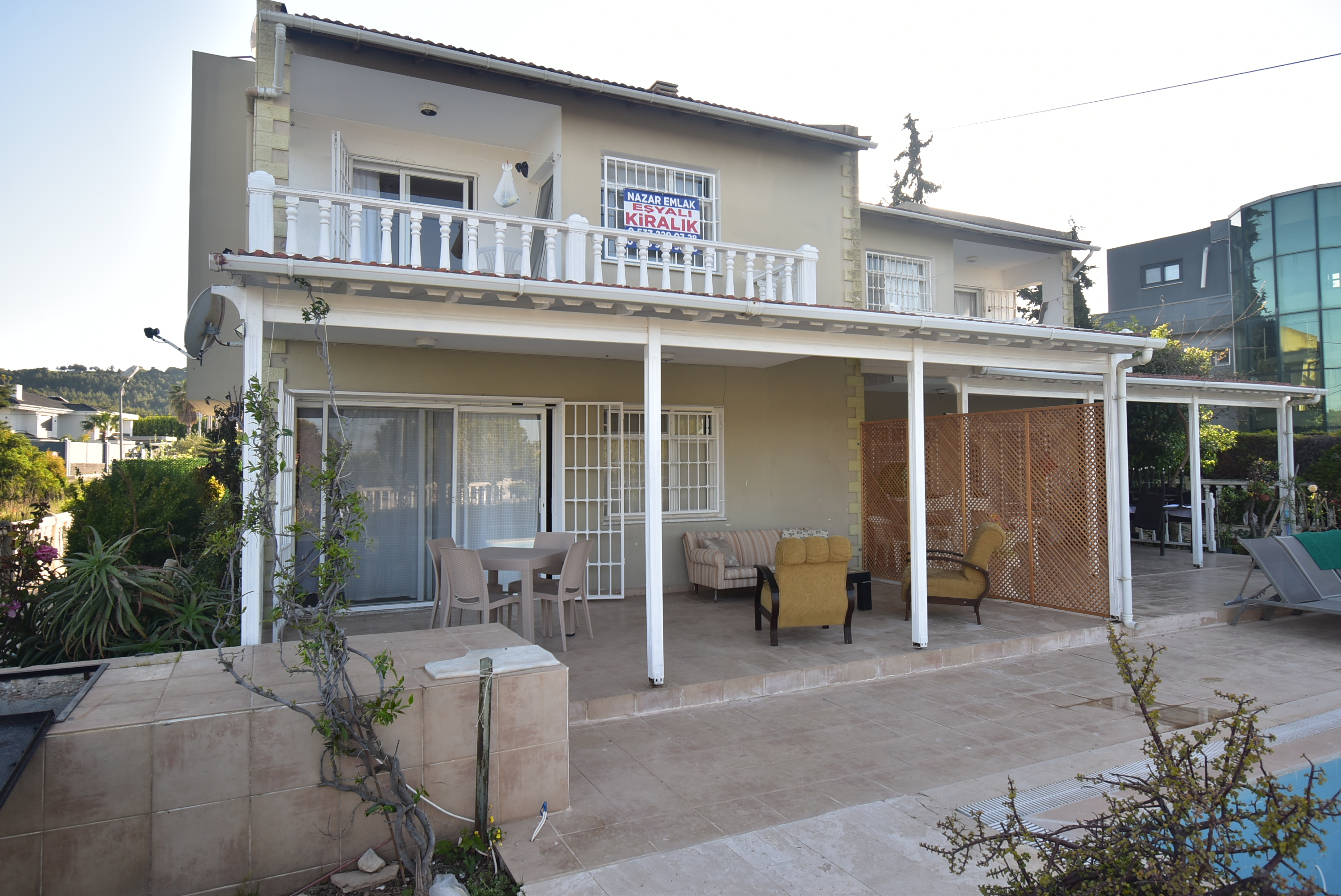 Altınyunus Kavşağı'nda, Havuzlu 01 Haziran-30 Eylül Sezonluk Kiralık